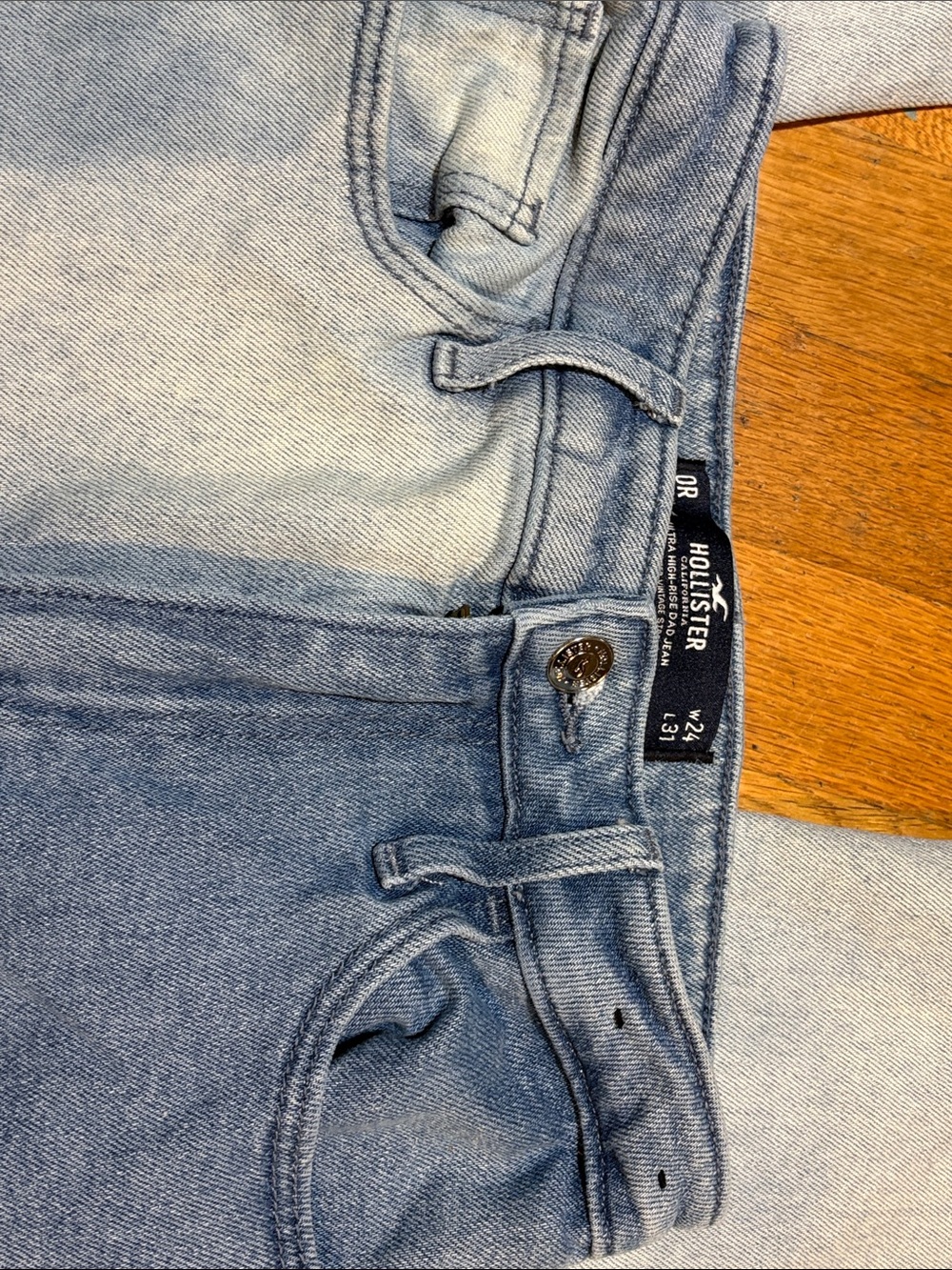 Hollister Two-Tone Patchwork Light & Dark Blue Wide Leg Jeans-24x31 - Picture 7 of 7